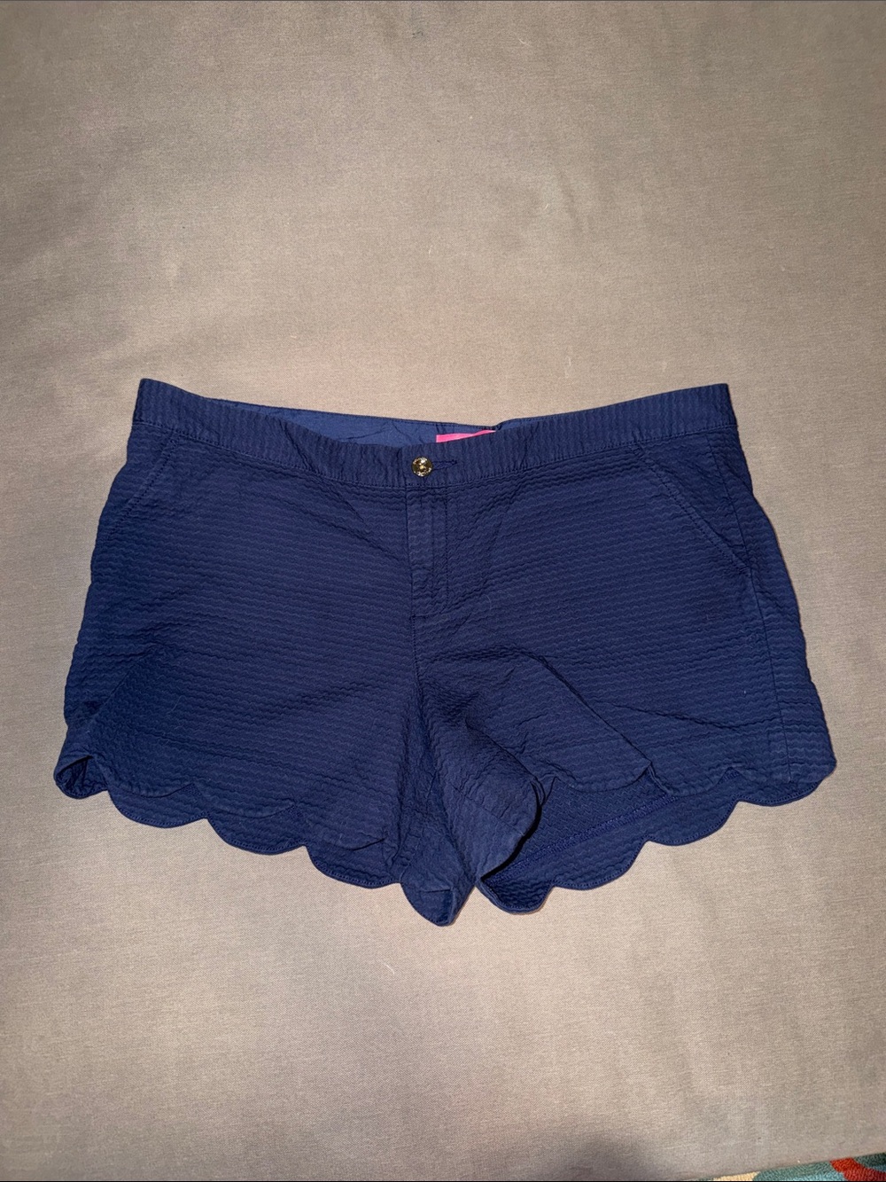 Lilly Pulitzer Navy Scalloped Hem Bermuda Shorts 16